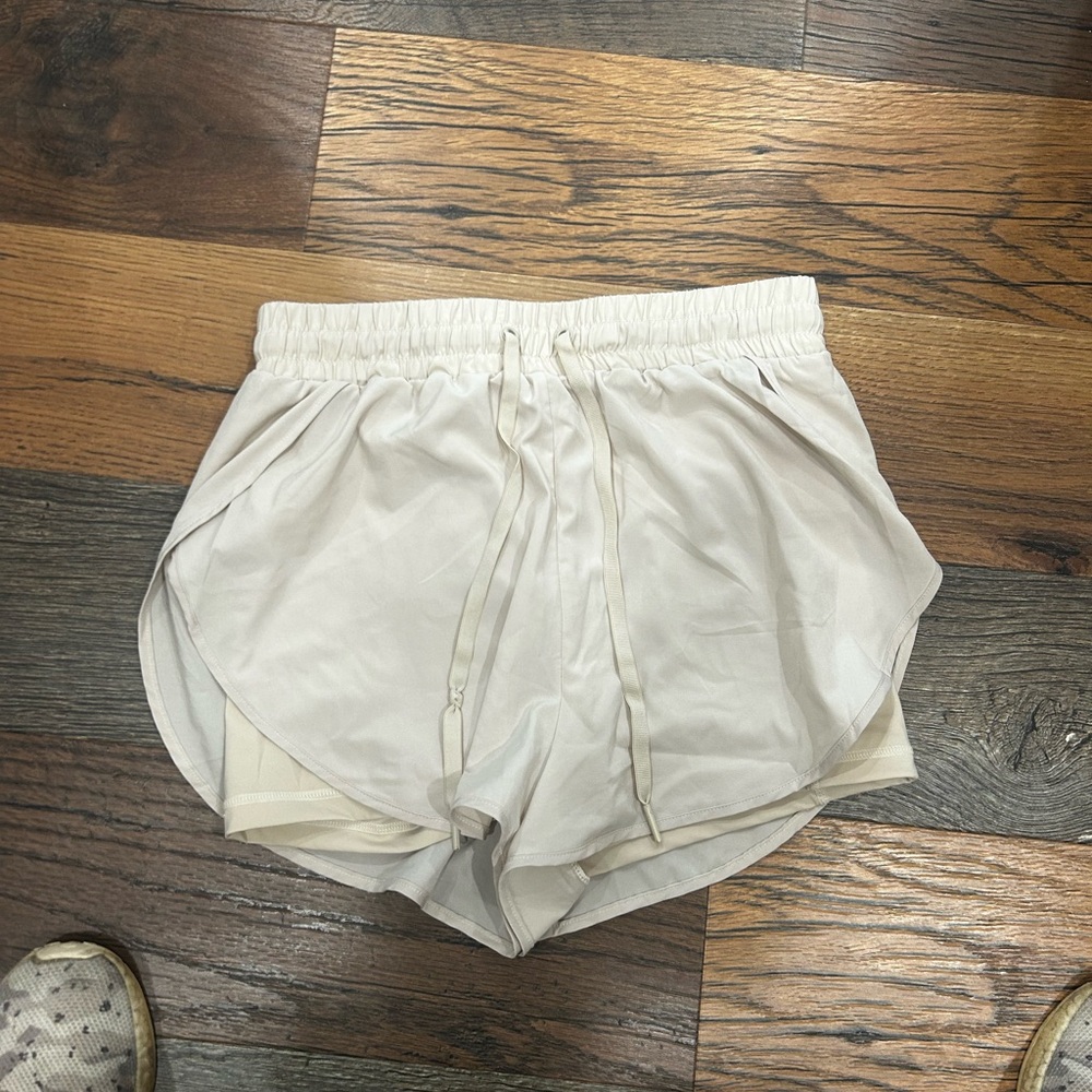 Buffbunny flo shorts